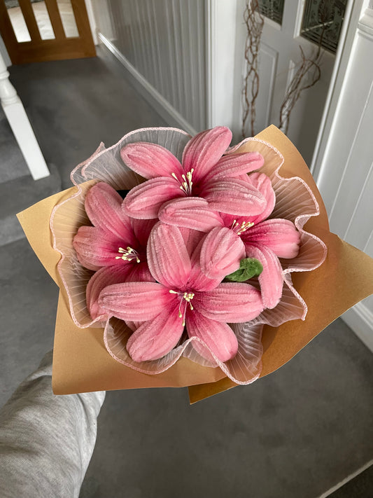 Lily Bouquet - Singular Colour